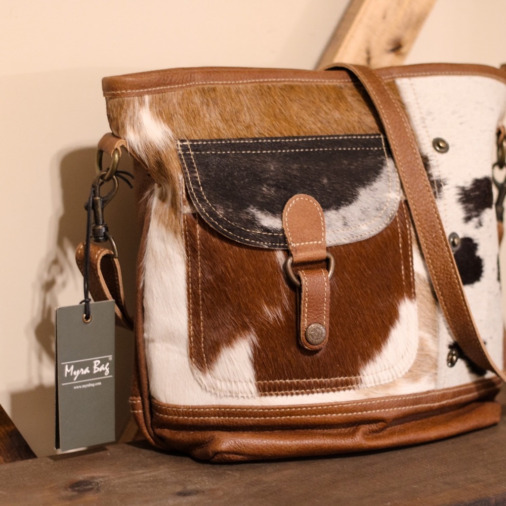 NWT brand new Myra cowhide western purse.